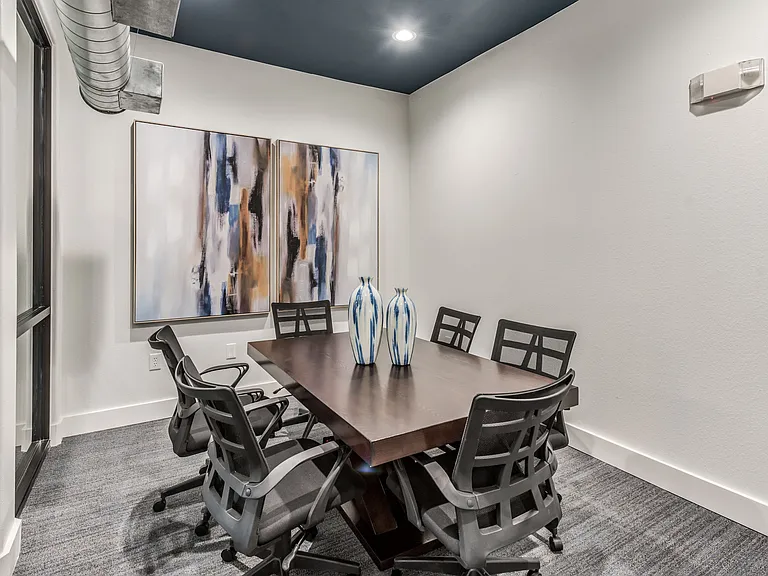 Briar Forest Lofts — Photo 25