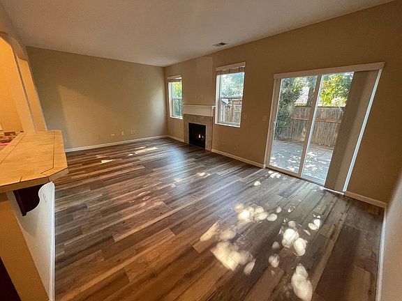 3rd image of 20800 SW Sister Ln