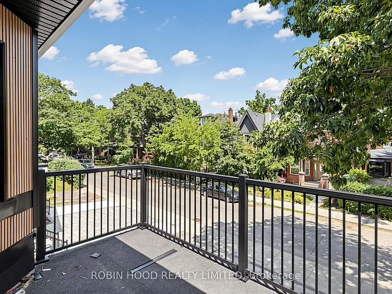 24 Callender St #3 — Photo 11