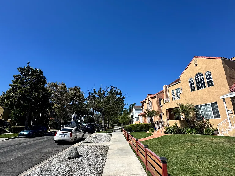 1046 S Citrus Ave #1046 — Photo 56