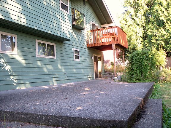 4th image of 11529 SE 321st Pl
