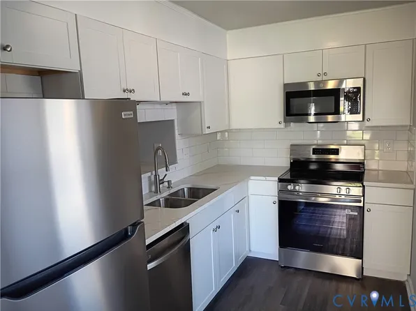 429 Hickorywood Cir, Richmond, VA 23223
