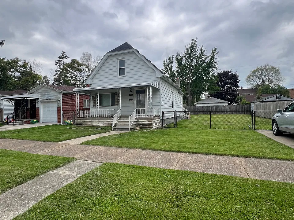 1416 Grant Ave