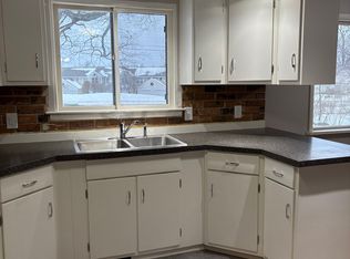 19 N Division Ave, Holland, MI 49424