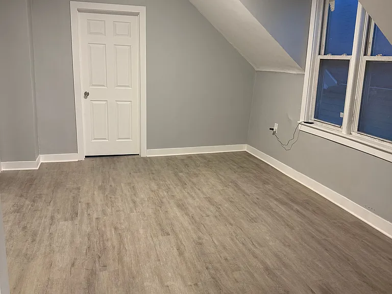10626 S Avenue O #2 — Photo 3