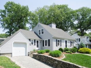 40 Hickory Cliff Rd, Newton, MA 02464