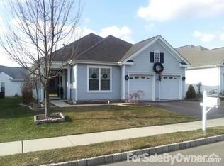 3 Harbour Pl, Barnegat, NJ 08005