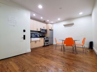 134 Van Buren St #3, Brooklyn, NY 11221