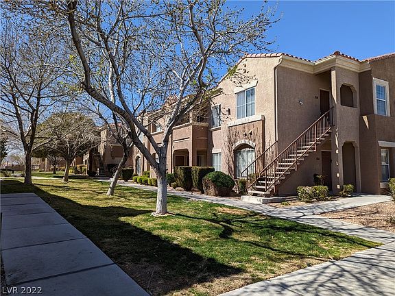 4th image of 10245 S Maryland Pkwy #277