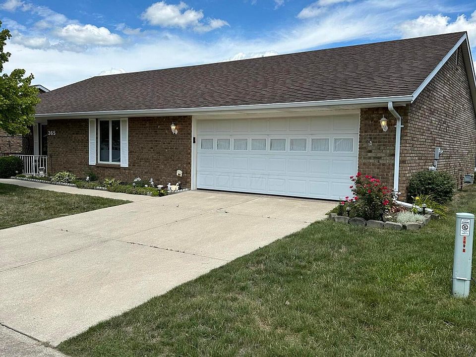 1st image of 365 Bishop Dr