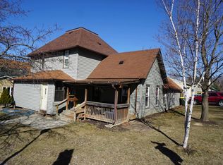 210 E Main St, La Valle, WI 53941
