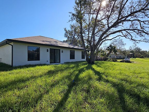 4th image of 4577 Corbett Ln