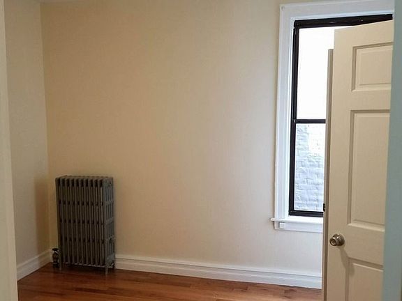 4th image of 7722 5th Ave Ste 2