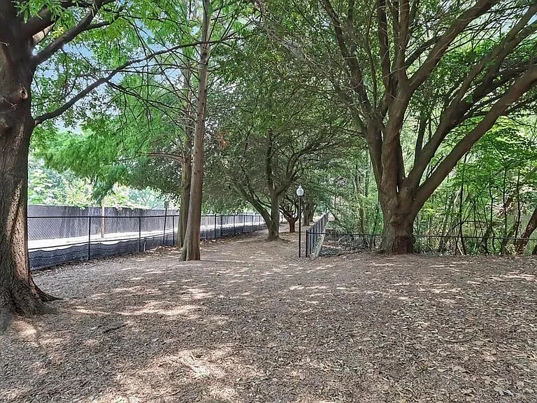 1075 Peachtree Walk NE #A507 — Photo 16
