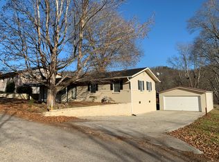 38 Collier Ave, Jackson, KY 41339