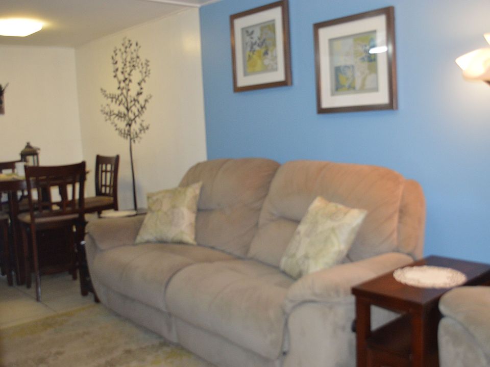 2nd image of 3424 Irwin Ave APT 2