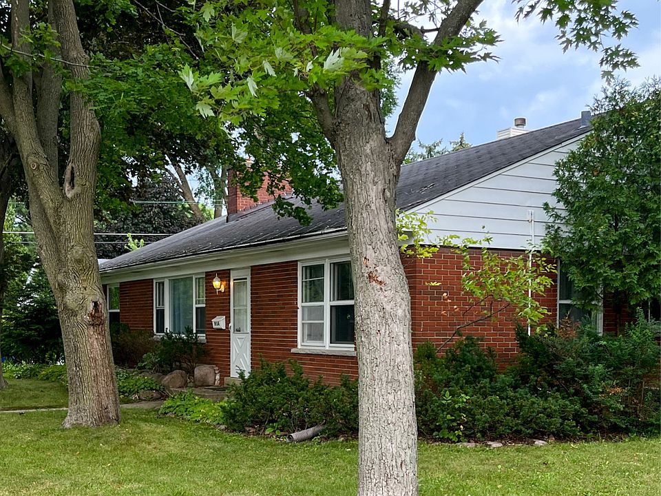 1st image of 1934 Midland Ave