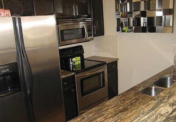 4th image of 2305 Worthington St APT 133
