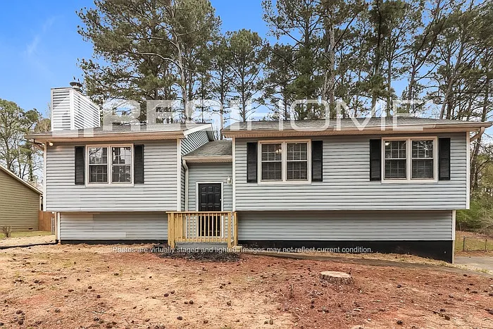108 Southfork Dr