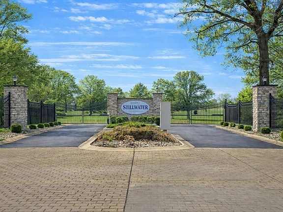 5th image of 433 Woodlands Way