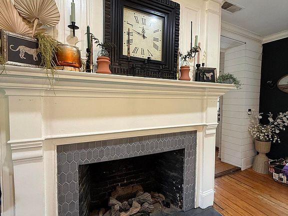 4th image of 3049 Heritage Ln