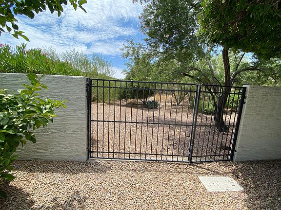 3rd image of 15729 E Kipling Dr