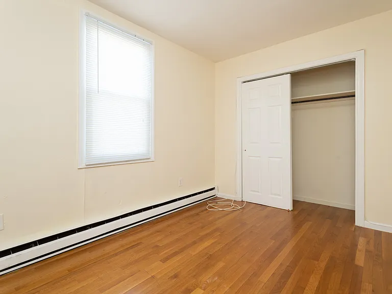 31 South St #6 — Photo 4