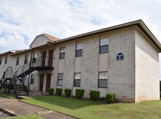 324 Montgomery St APT 122, Troy, AL 36081