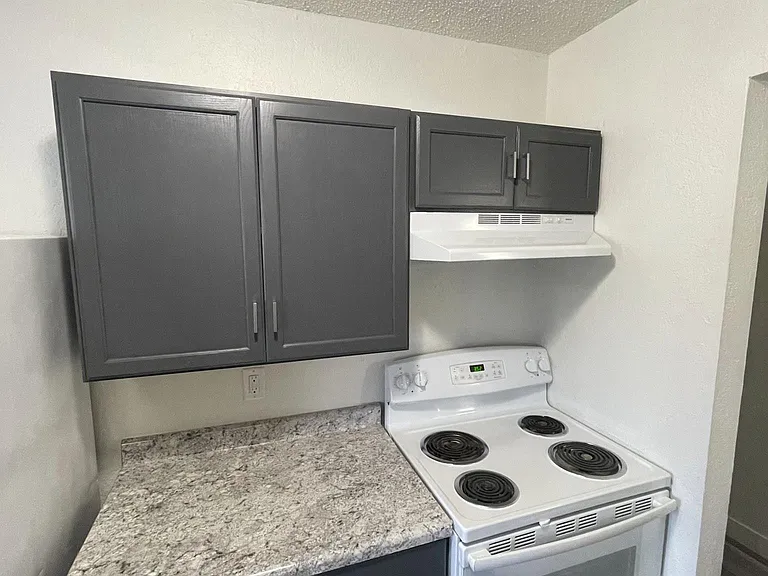 109 S Teton Dr #5 — Photo 6