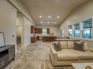 392 Wpa Rd, Alpena, AR 72611