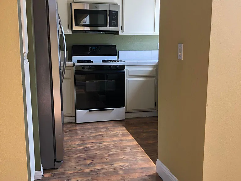 15736 S B St #A — Photo 6