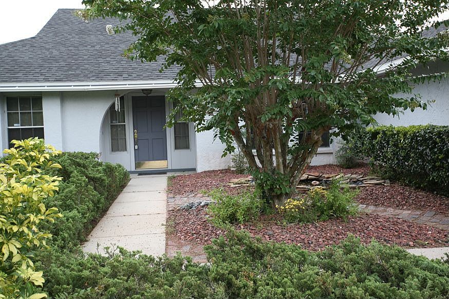 Front Entrance w/koi pond