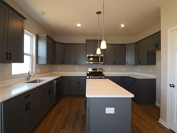 3rd image of 5485 Pacific Crest Ln #9221