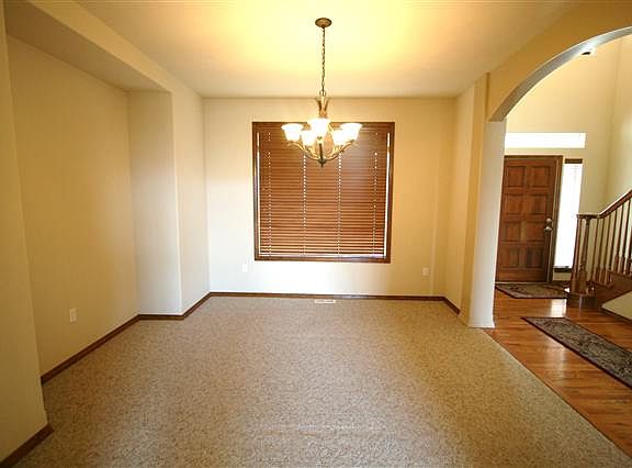 4th image of 2114 S Dusk Ln