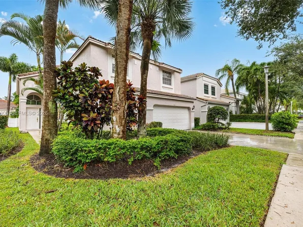2138 Chagall Cir, West Palm Beach, FL 33409