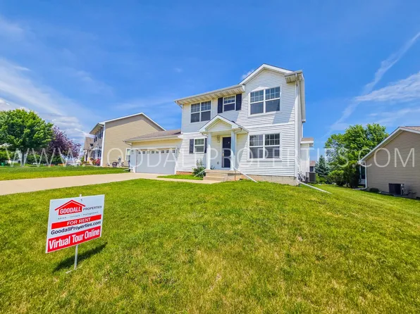 4015 154th St, Urbandale, IA 50323