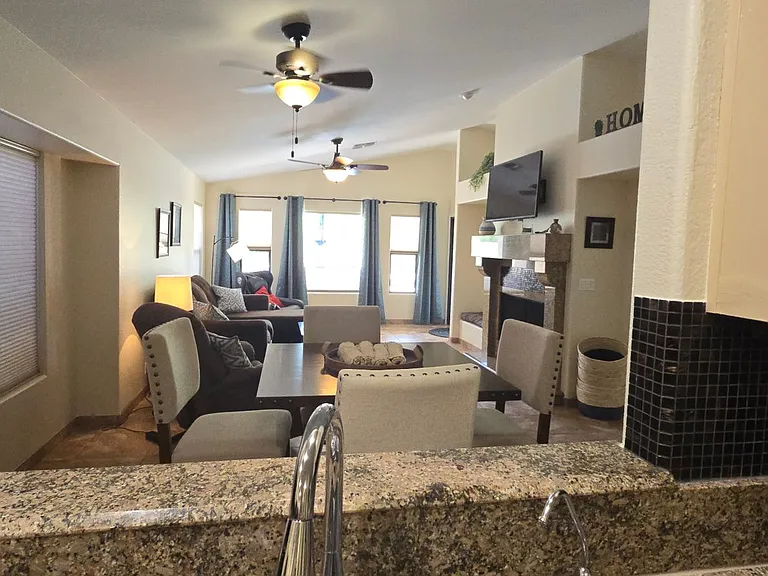 13850 N Hamilton Dr #B — Photo 7