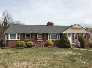 57 Romaine Rd, North Haledon, NJ 07508
