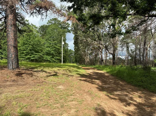 3932 Fern Lake Cutoff, Marshall, TX 75672