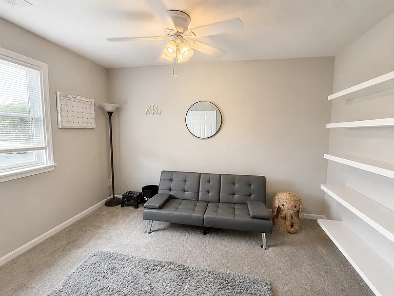 4610 Chiswell Dr — Photo 13