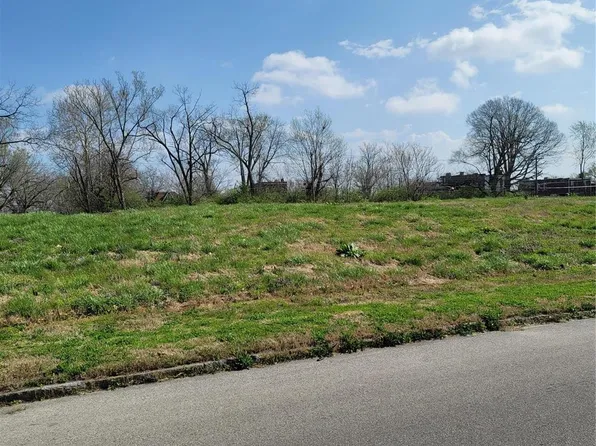 5707 Cote Brilliante Ave, Saint Louis, MO 63112