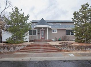 985 Akard Dr, Reno, NV 89503