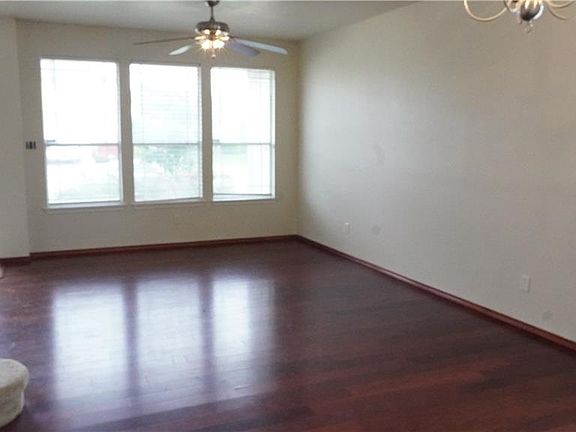 4th image of 4901 Sydney Harbour Ct