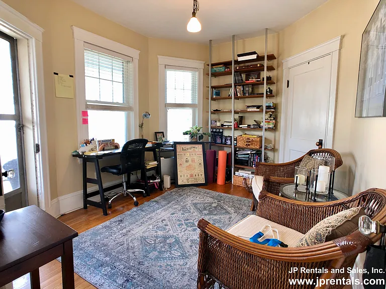 90 Forest Hills St #2 — Photo 10