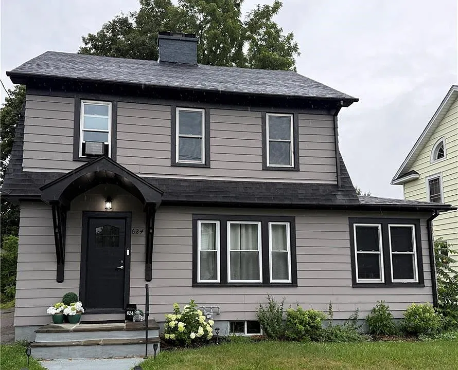 624 Mount Zoar St