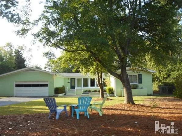 610 Pine Valley Dr, Wilmington, NC 28412