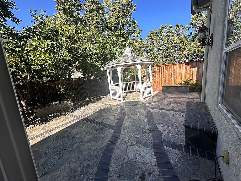 3402 Pinotin Ct — Photo 8