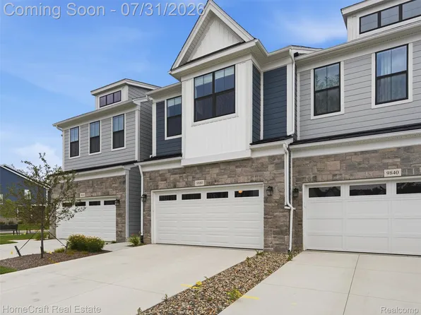 9880 Firwood St, Plymouth, MI 48170