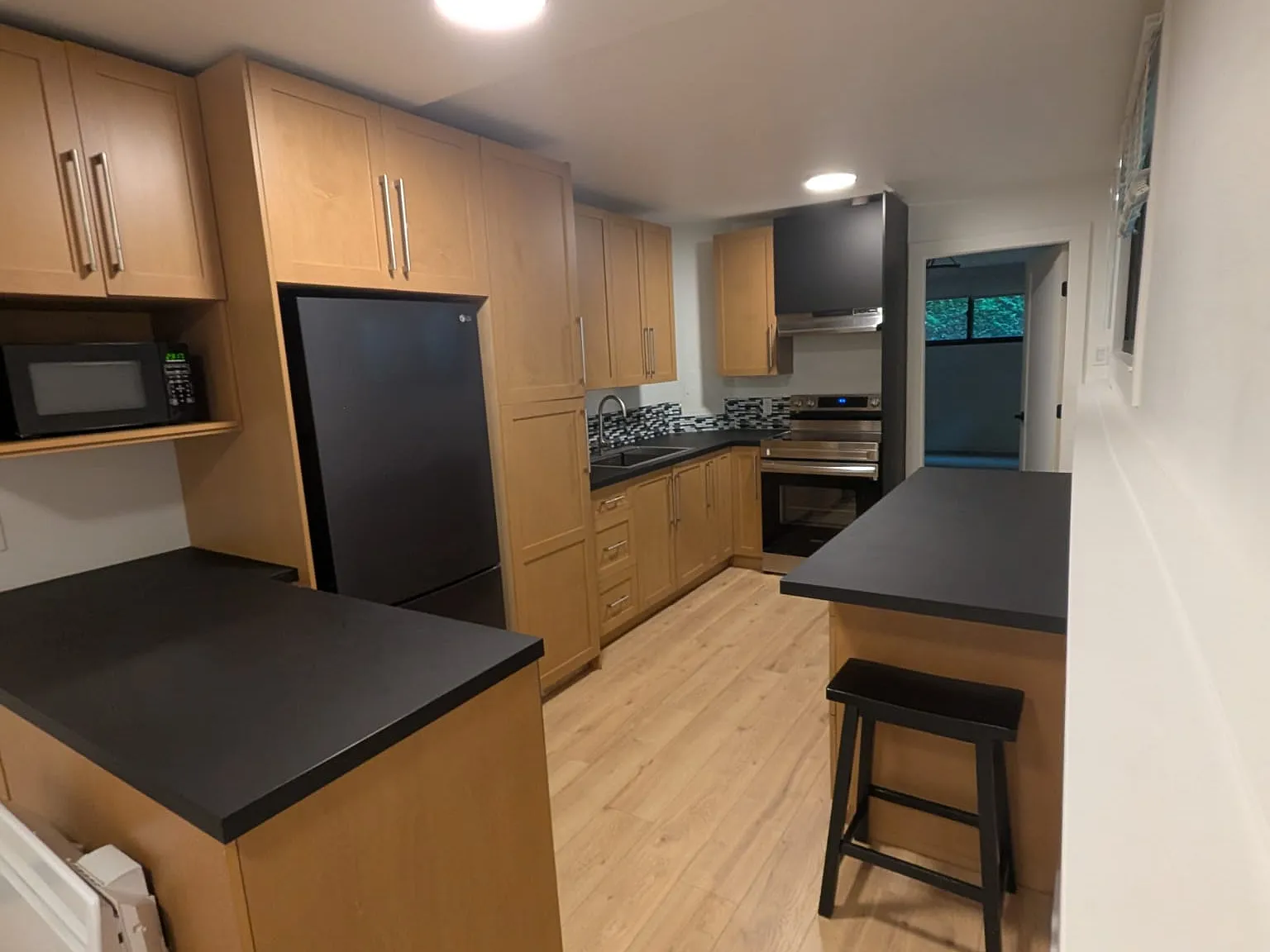 2 bed, $2,750 — Photo 3