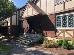 73 Derbyshire, Derby, CT 06418
